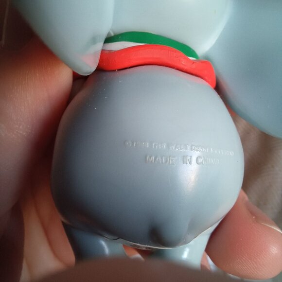 Cute Vintage 90's Disney Dumbo The Flying Elephant Christmas Ornament - Picture 5 of 5